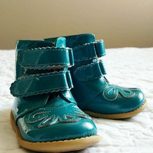 Livie & Luca patent leather boots